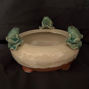 Ceramic Frog Bowl - Cream and Green